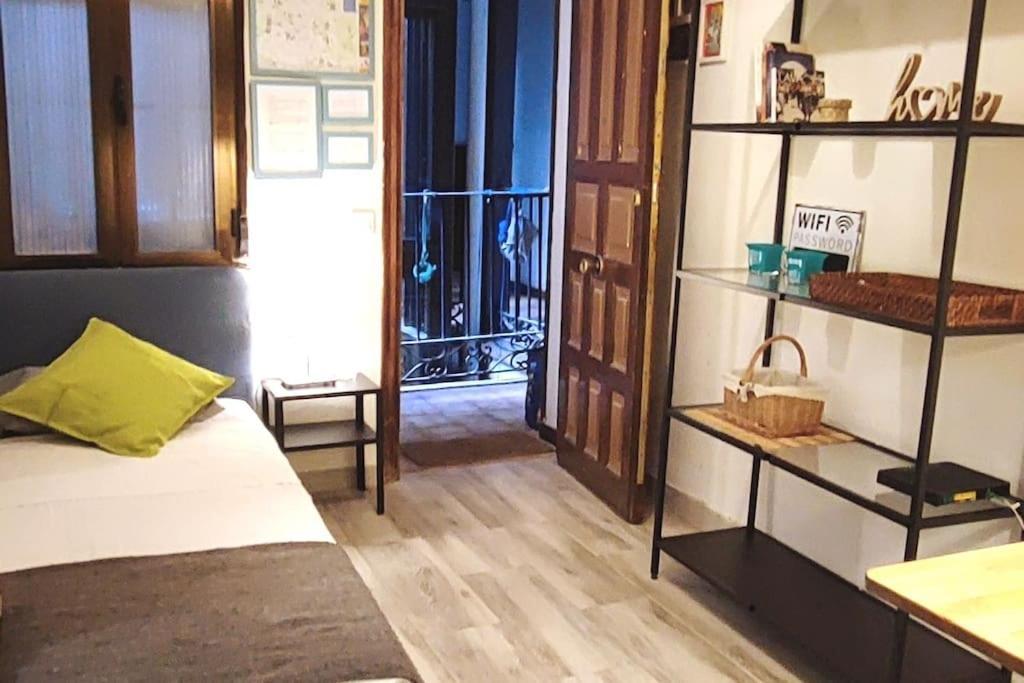 Apartamento El Rastro - La Latina Madrid Ngoại thất bức ảnh